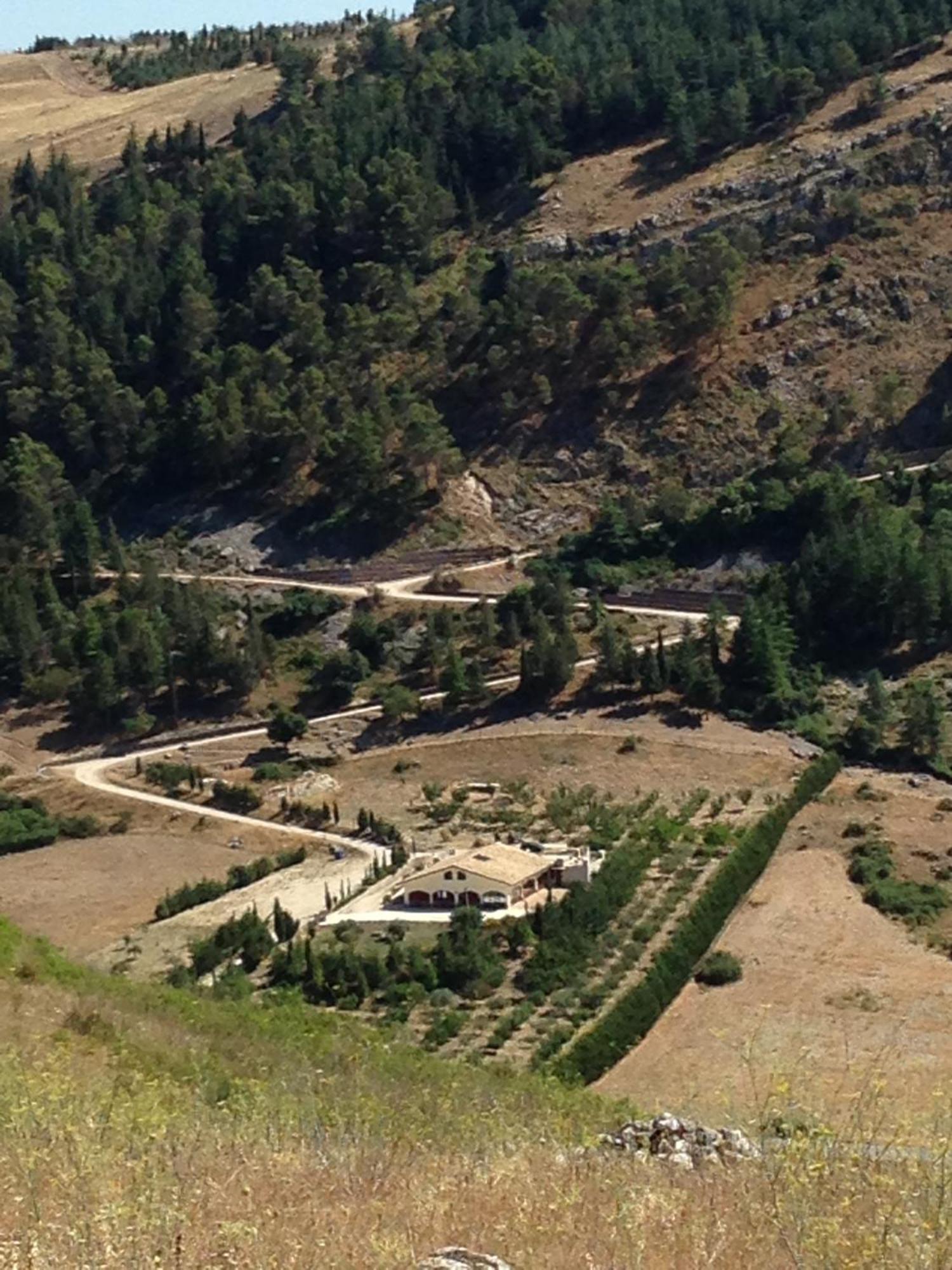 Agriturismo Serra Moneta Santo Stefano Quisquina Exteriör bild
