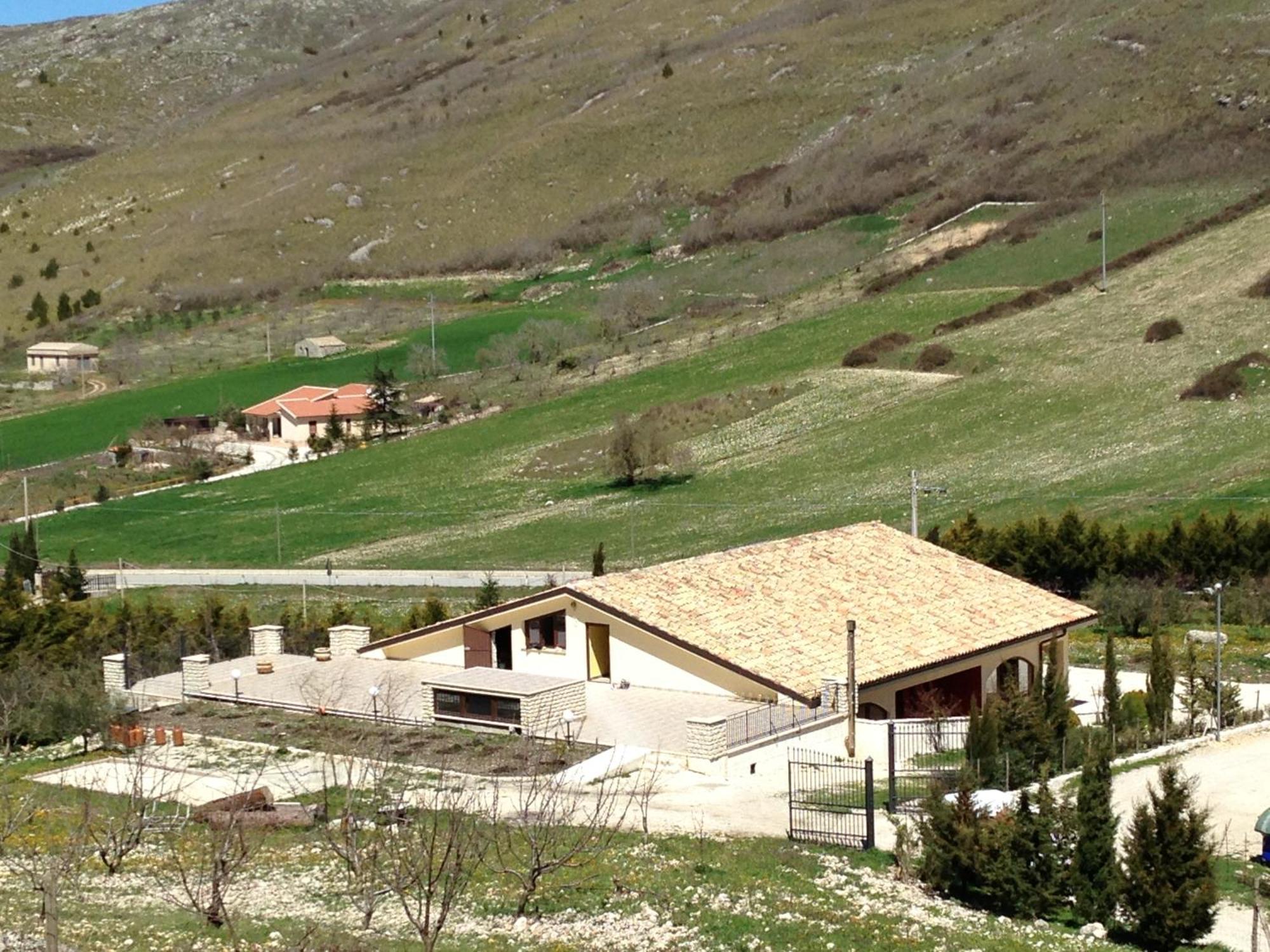 Agriturismo Serra Moneta Santo Stefano Quisquina Exteriör bild